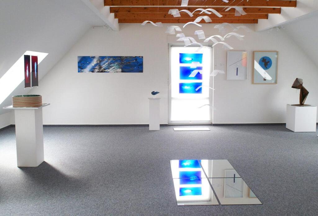 Ferienwohnungen Im Kunst.Haus Am See Doberlug-Kirchhain Bagian luar foto